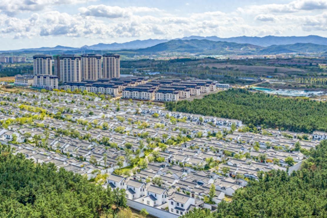 城投聽海林居社群啟幕，開啟業(yè)主多彩生活新篇！